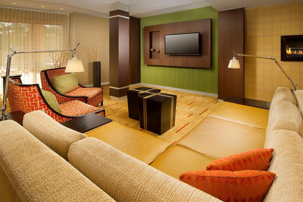 Courtyard By Marriott Waldorf Hotel Luaran gambar