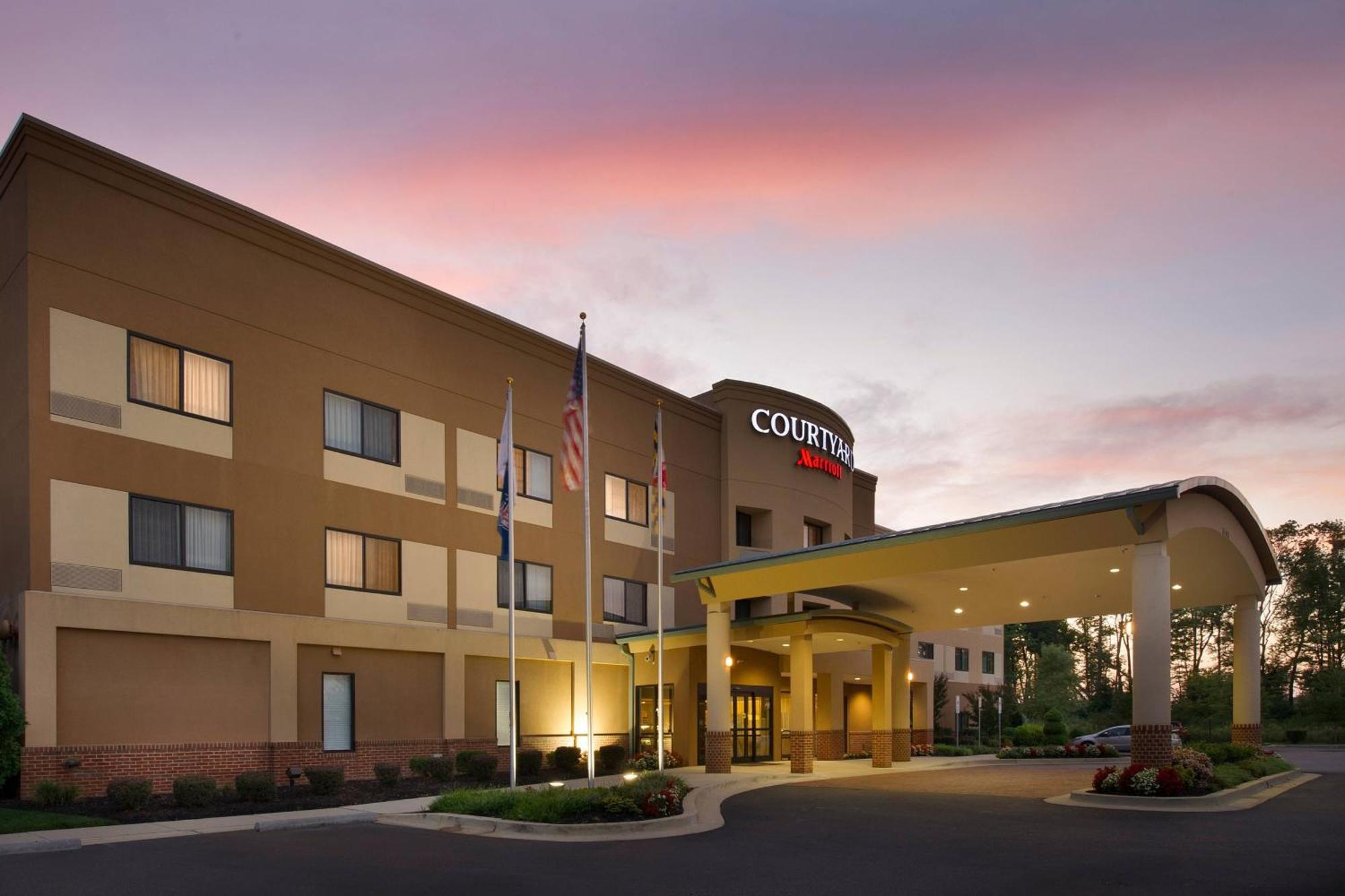 Courtyard By Marriott Waldorf Hotel Luaran gambar