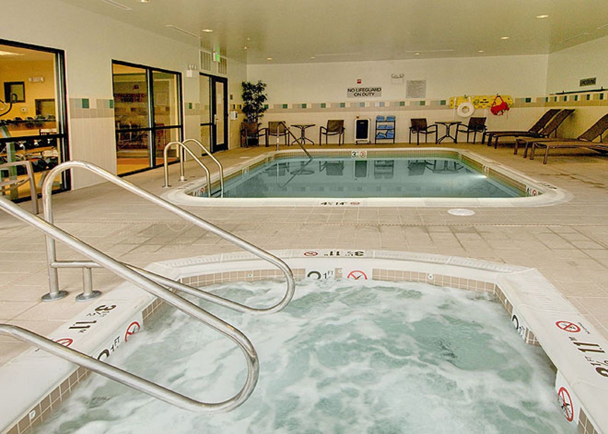 Courtyard By Marriott Waldorf Hotel Luaran gambar