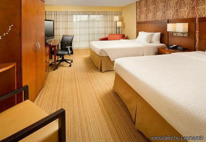 Courtyard By Marriott Waldorf Hotel Luaran gambar
